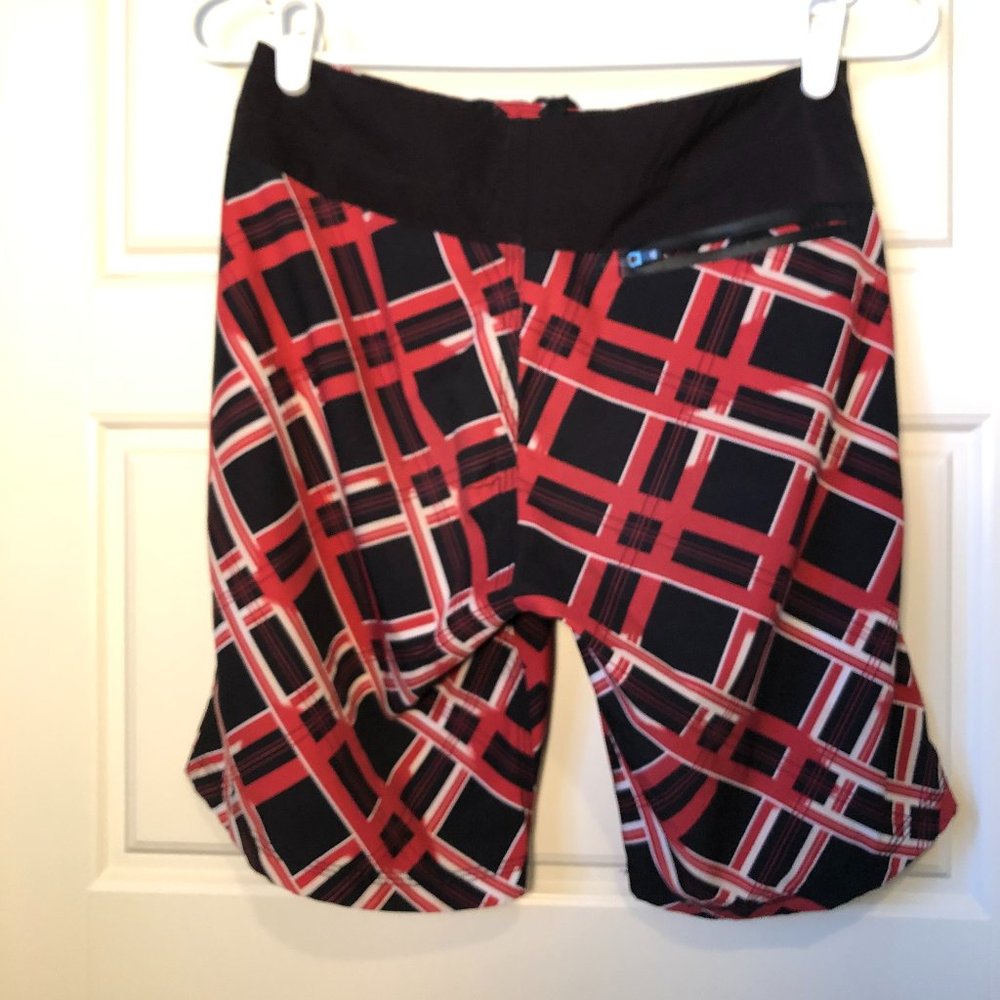Patterned swim trunks. - Picture 2 of 2